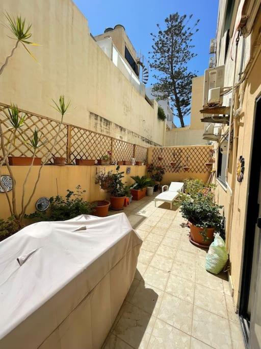 Lovely, Modern, Bright Maisonette. Heart Of Sliema Exterior photo